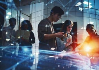 Microsoft 365 Copilot Chat (ฟรี) vs. Microsoft 365 Copilot ต่างกันอย่างไร ธุรกิจควรเลือกแบบไหน?