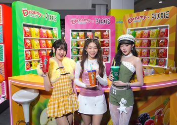 พรีเซิร์ฟ ฟู้ด สเปเชียลตี้ เดินหน้าขยายพอร์ตเครื่องดื่มสุขภาพ เปิดตัว “DREAMY FRUIT TEA” ดึง “PiXXiE” นั่งแท่น พรีเซนเตอร์ ตอกย้ำความเป็นผู้นำธุรกิจอาหารแปรรูปครบวงจร