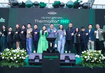 Vorwerk ผนึก คิทเช่นเวิลด์ ไทยแลนด์ เปิดตัว “Thermomix® TM7 หุ่นยนต์ทำอาหารอัจฉริยะ” ครั้งแรกในไทย ปฏิวัติครัวยุคใหม่ด้วยดีไซน์ All-Black และฟีเจอร์อัจฉริยะ ในงาน “Grand Opening Thermomix® TM7 Like Never Before”
