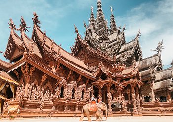 ปราสาทสัจธรรม พิพิธภัณฑ์ไม้ที่ใหญ่ที่สุดในโลก สุขทันทีที่เที่ยวพัทยา
