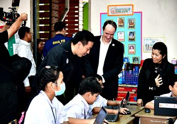 โรงเรียนกทม.เปลี่ยนไปแล้ว Digital Classroom ช่วยนักเรียนเรียนดีขึ้น เดินหน้าขยายครบ 437 โรงเรียน