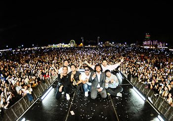 คนแน่นสิงห์ปาร์คฯ ก้อง ห้วยไร้ นำทัพ ‘ฟาร์มฮา’ ใน ‘ฟาร์มเฟส’ พร้อมด้วย JOKE SOCOOL-POLYCAT-BURIN และแขกรับเชิญสุดพิเศษ Brian อันยองฮาเซโย