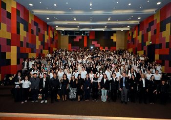 เช็กให้รู้ ดูให้ชัวร์ แชร์ให้เป็น! อย. ผนึก 4 มหา’ลัย ปั้นเครือข่าย “Young Smart Consumers” สกัดโฆษณาสุขภาพลวงโลกยุคดิจิทัล
