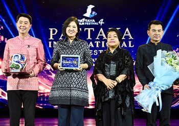 พรมแดงพัทยาคึกคัก ดารา-นักแสดง จัดเต็ม เปิดฉาก Pattaya Film Festival 2026 ครั้งที่ 4 สุดยิ่งใหญ่