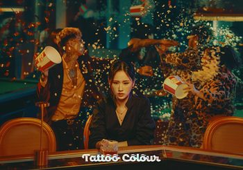 “จะร้องเพลงไหนก็ได้ แต่ไม่ใช่เพลงนี้ เพราะมันมีความหลัง”TATTOO COLOUR ชวนย้อนความทรงจำผ่านซิงเกิลใหม่ “คาราโอเกะ (Karaoke)”