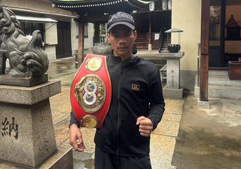‘เพชรโกศล’ กลับโอซาก้าในฐานะแชมป์โลก เดินสายขอบคุณสิ่งศักดิ์สิทธิ์ ผู้สนับสนุน หลังภารกิจป้องกันแชมป์ผ่านฉลุย