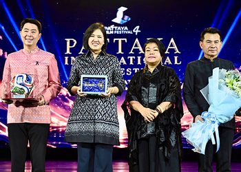 พรมแดงพัทยาคึกคัก ดารา-นักแสดง จัดเต็ม เปิดฉาก Pattaya Film Festival 2026 ครั้งที่ 4 สุดยิ่งใหญ่