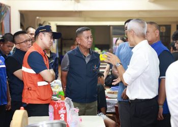 กลาโหมบูรณาการทุกเหล่าทัพ — รวมพลังช่วยประชาชนฝ่าวิกฤตอุทกภัยทั่วกรุงเทพฯ