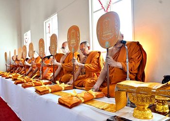 วธ. จัดพิธีสวดพระพุทธมนต์และทำบุญตักบาตรถวายพระราชกุศล เนื่องในวันนวมินทรมหาราช น้อมรำลึกในพระมหากรุณาธิคุณในหลวงรัชกาลที่ 9