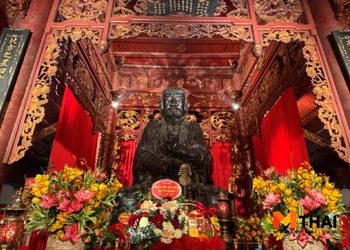 ขอพร ตั่วเหล่าเอี๊ย สาขาฮานอย ณ Quan Thanh Temple วัดโบราณอายุพันปี