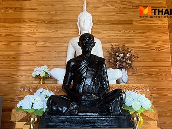 ประวัติ หลวงปู่จันทร์ เขมิโย วัดศรีเทพ พระเถระสายธรรมยุต