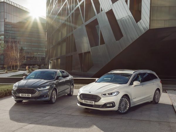 Ford Mondeo Wagon Hybrid 2020 