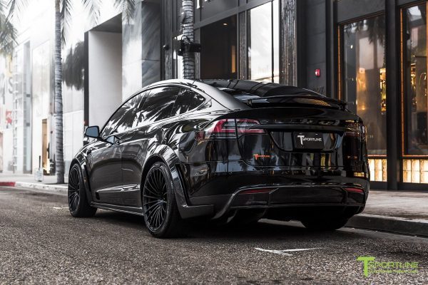 Tesla Model X T Largo