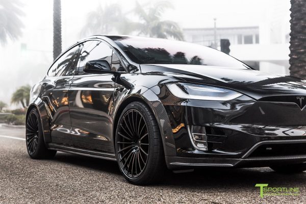 Tesla Model X T Largo