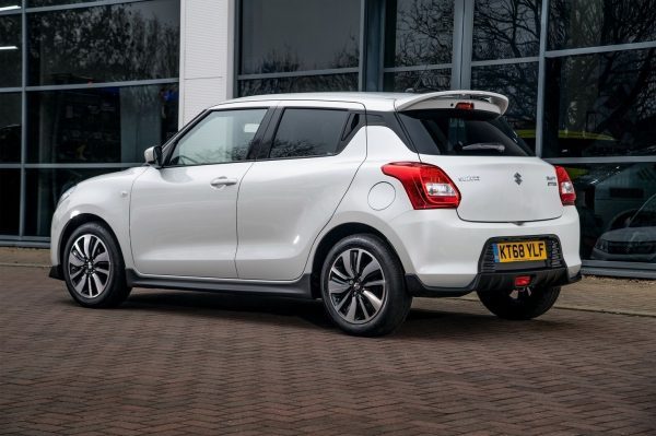 Suzuki Swift Attitude 
