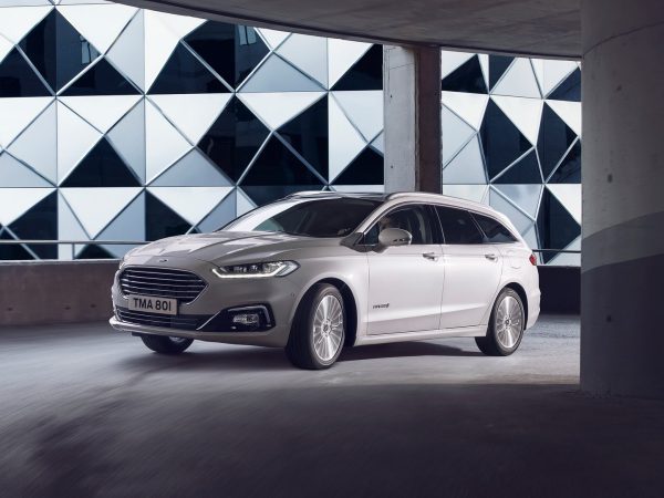 Ford Mondeo Wagon Hybrid 2020 