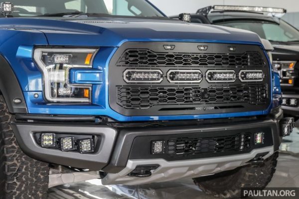 Ford F-150 Raptor 