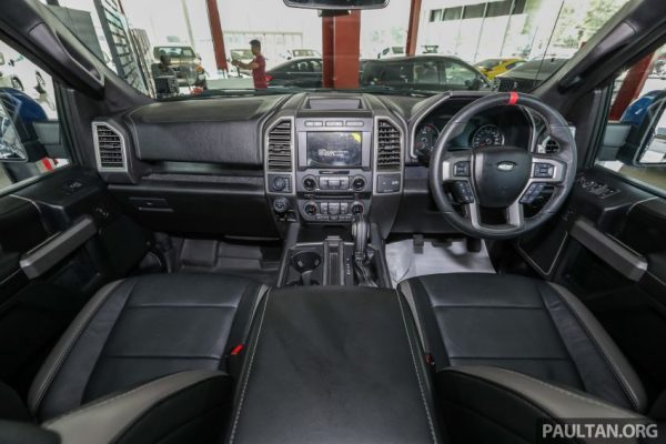Ford F-150 Raptor 