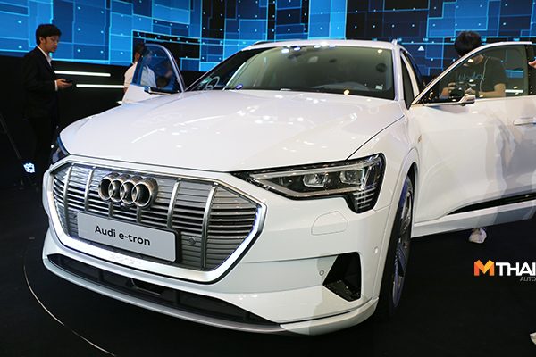  Audi e-tron