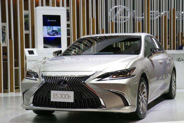 Lexus ES300h