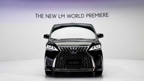 Lexus LM