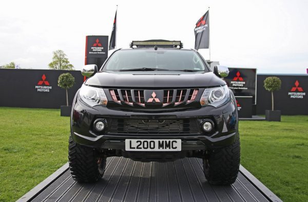 Mitsubishi L200 eSports Concept