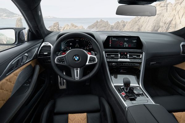 BMW M8 