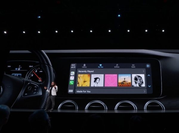 Apple CarPlay