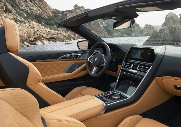 BMW M8 