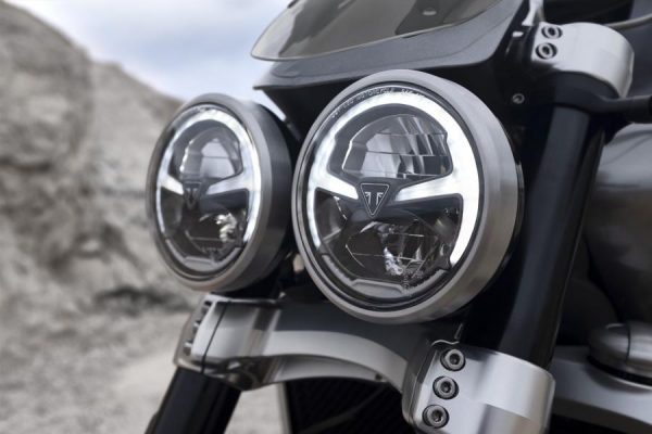 Triumph Rocket 3