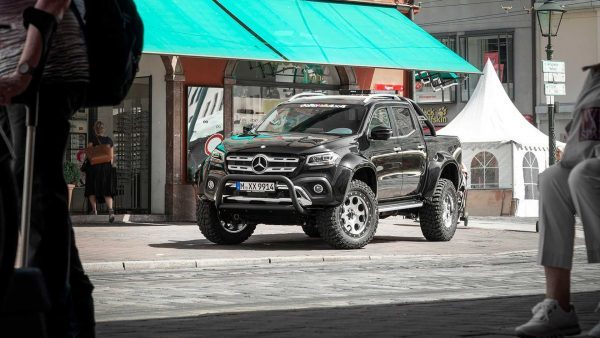 Mercedes X-Class