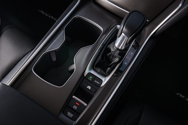 accord 2.0 hybrid tech