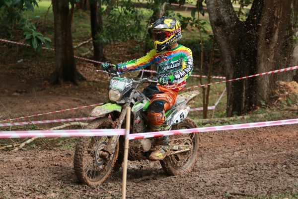 Kawasaki Enduro 3Hrs.
