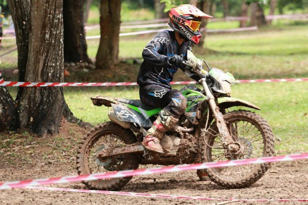 Kawasaki Enduro 3Hrs.