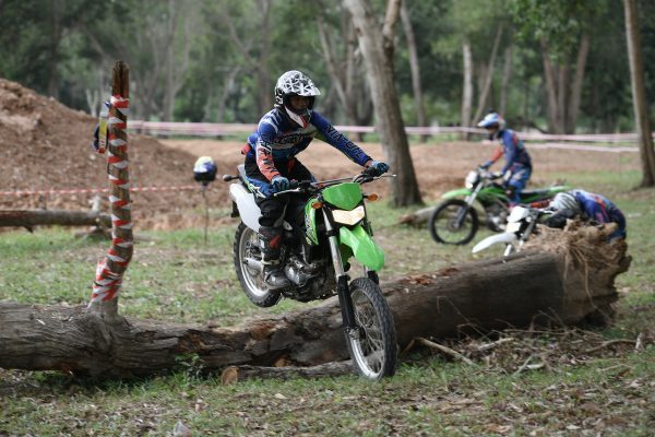 Kawasaki Enduro 3Hrs.