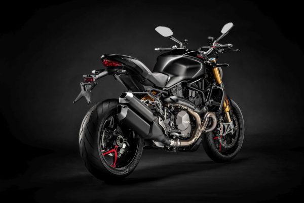 Ducati Monster 1200 S Black on Black
