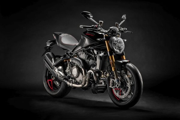 Ducati Monster 1200 S Black on Black