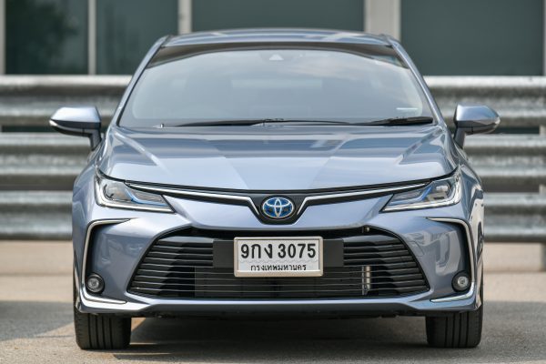 Corolla Altis