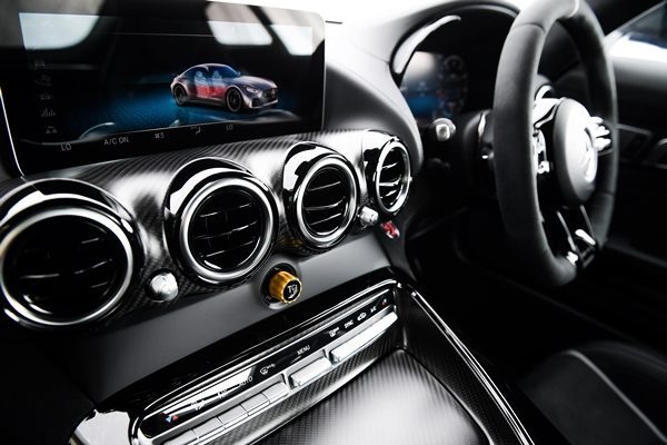 Mercedes-AMG GT R 