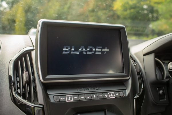 Isuzu D-Max Blade+