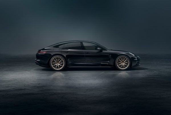 Porsche Panamera 10