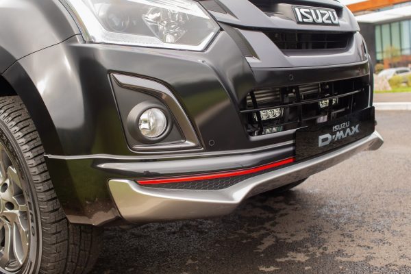 Isuzu D-Max Blade+