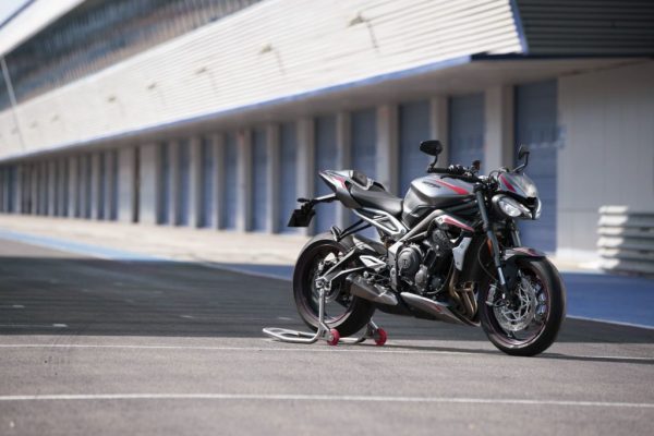 Street Triple RS