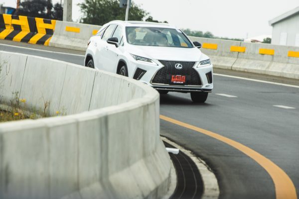 Lexus RX300