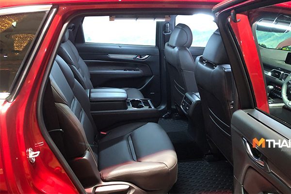 MazdaCX-8