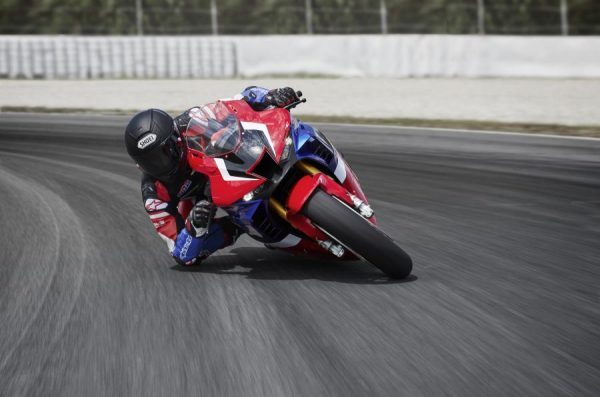 Honda CBR1000RR-R