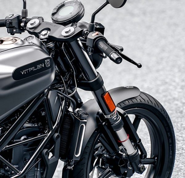 Husqvarna Svartpilen 250