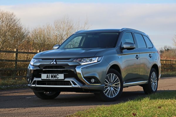 Mitsubishi Outlander PHEV Reflex Plus