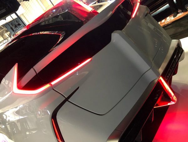 Ambivalent "RD" Prius PHV Concept