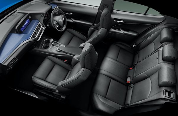 Lexus UX Blue Edition